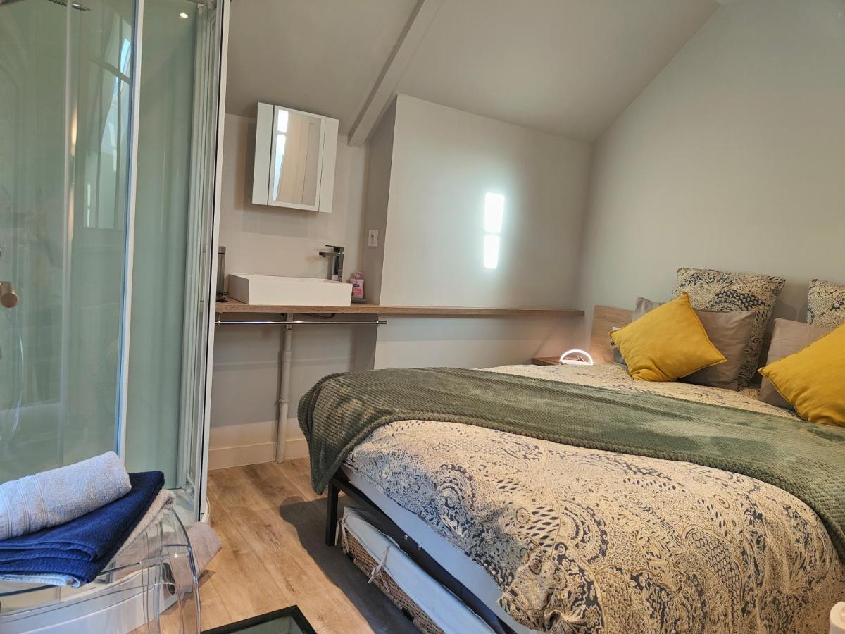 La Petite Maison Dinan Bagian luar foto