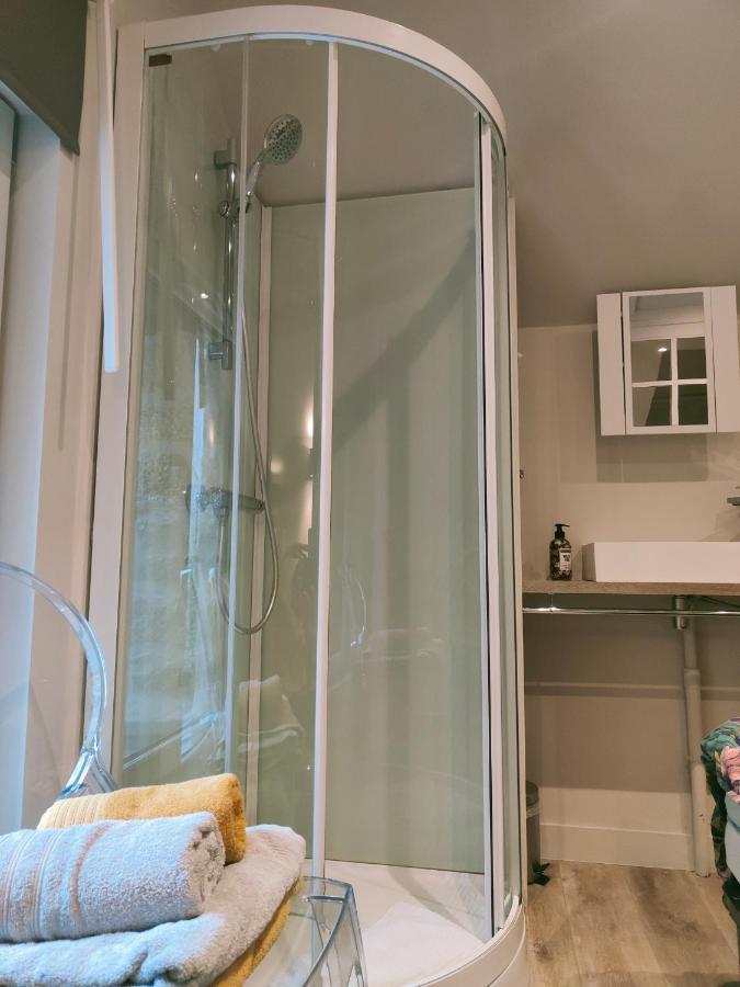 La Petite Maison Dinan Bagian luar foto